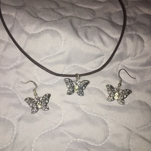 Necklace & earring set silver butterflies leather